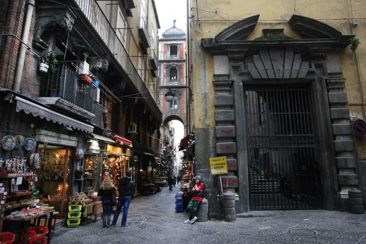 Alla Corte Del Re Dimora Storica Nápoly Kültér fotó